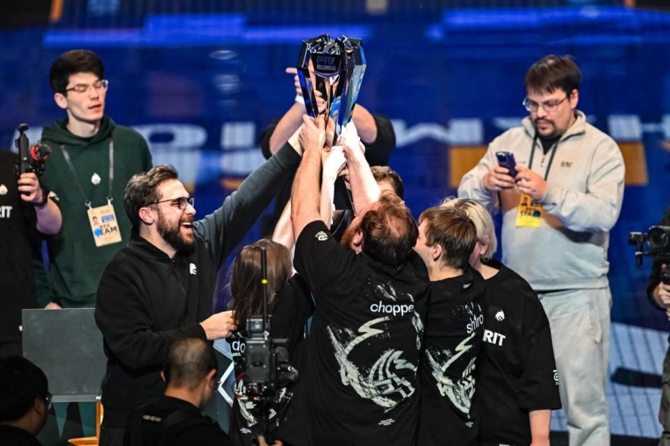 【观点】德杯惨败暴露RNG新赛季前景：最大问题就是转型之人