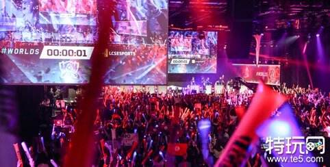 Heroic , Virtus.pro , Wildcard, 和 Rare Atom 是首批被淘汰的队伍，来自 FISSURE Playground #1